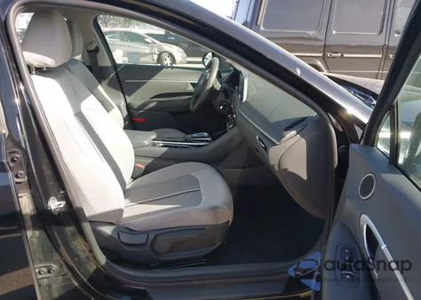 2021 Hyundai Sonata Se z USA, uszkodzony, nr VIN 5NPEG4JA2MH064825